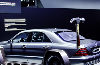 redkij-mercedes-benz-amg-hammer-v-kazakhstane-kharakteristiki-5839201