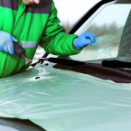 Ремонт трещин лобового стекла без справки: как работает страхование в Казахстане