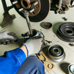 Снятие прикипевших ступиц и ШРУСов в Казахстане: профессиональные съемники и пошаговая методика